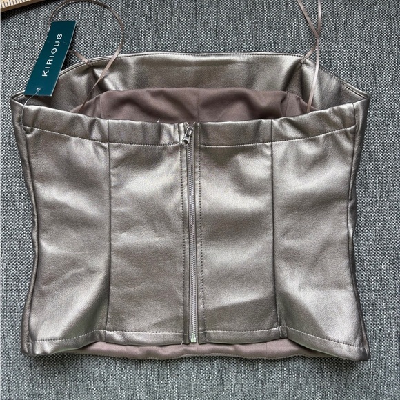 NWT Kirious pleather corset cropped top medium - Picture 5 of 5